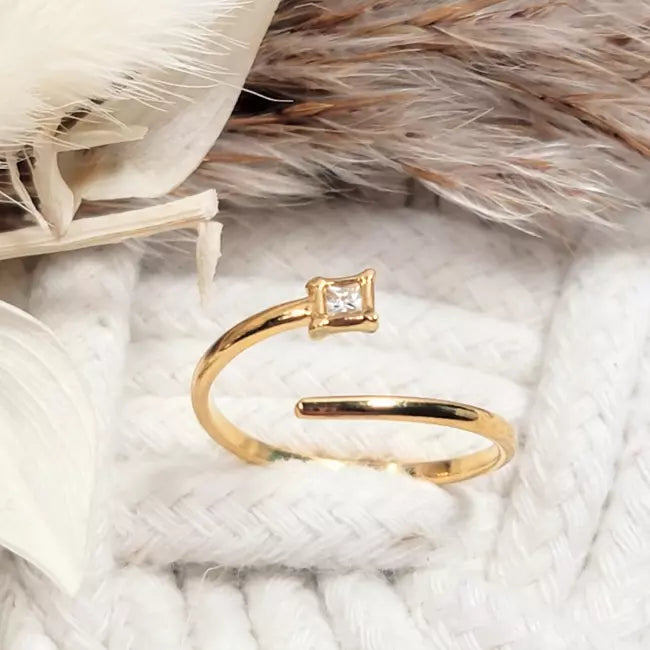Bague dorée ajustable en acier inoxydable, bijou minimaliste avec pierre zircon carrée