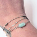Bracelet multi-rang femme acier inoxydable avec perles et pierre rectangulaire turquoise